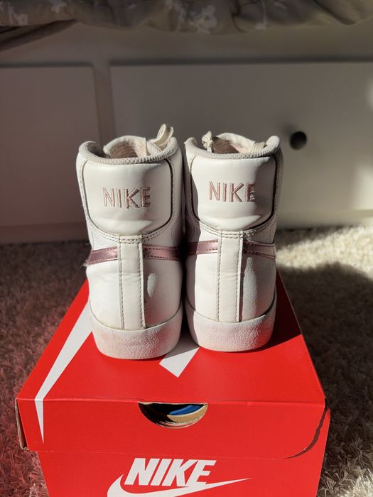 Nike blazer za kostke