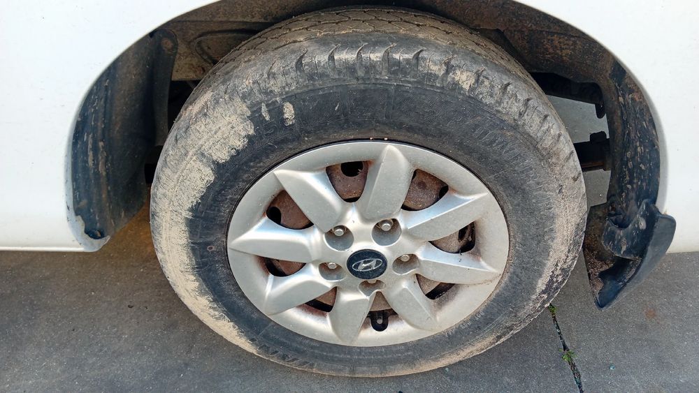 Jante trás esquerda HYUNDAI H-1 Combi (TQ)