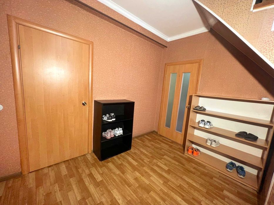 Современный хостел с отоплением для студентов метро Лыбедская.