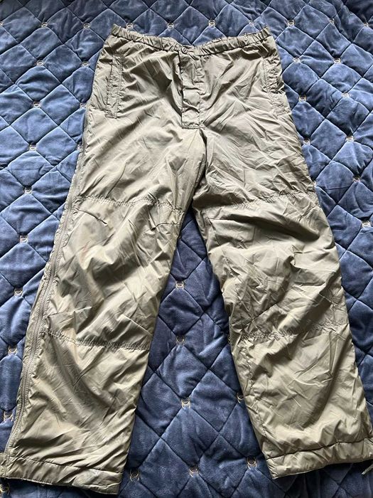 7 левел штани Британія