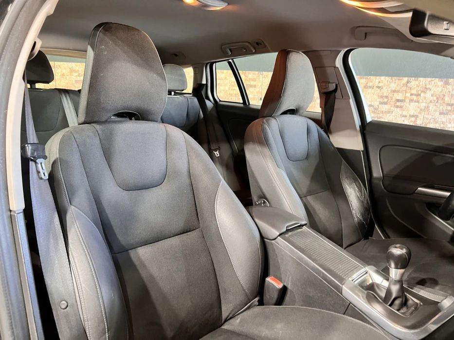 Volvo V60 VOLVO V60 1.6 DRIVe Diesel