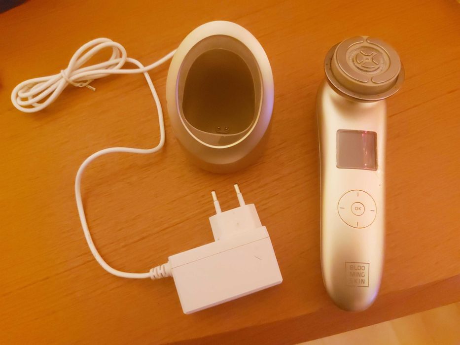 Face Lifter / Aparelho rejuvenescedor / Tira rugas