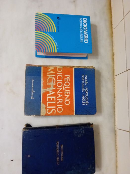 Conjunto de 6 Dicionários Inglês Diversos
