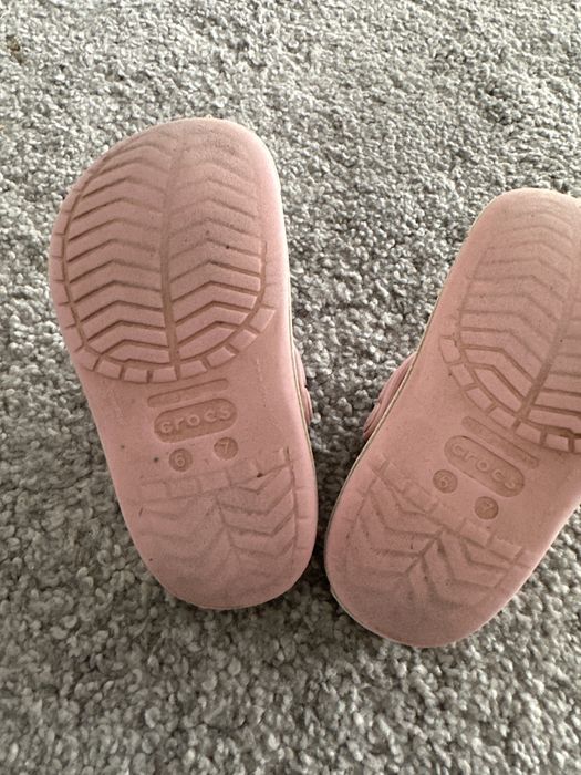 Rozowe crocs 6/7