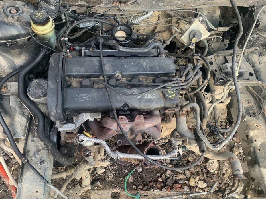 Розборка запчастини Ford Focus mk1 2.0