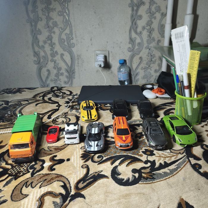 Продам машинки все по разним ценам