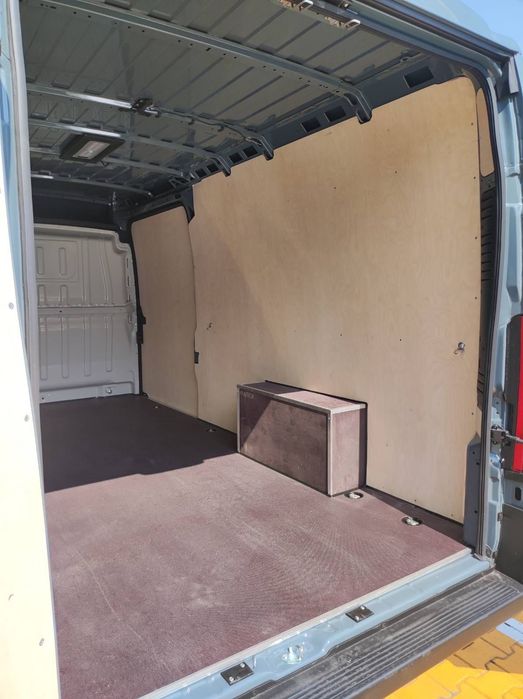 Zabudowa paki Furgonu L4H2 Jumper Ducato Boxer Master Movano KNAUTECH
