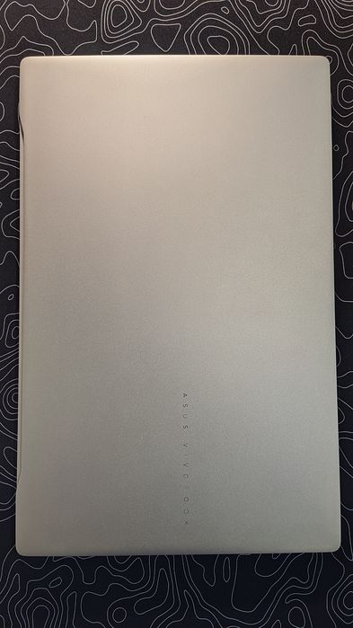 Asus Vivobook S15 – Premium, super leve, 16GB/1TB – Snapdragon