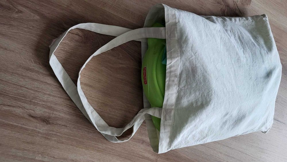 Bacio portátil criança