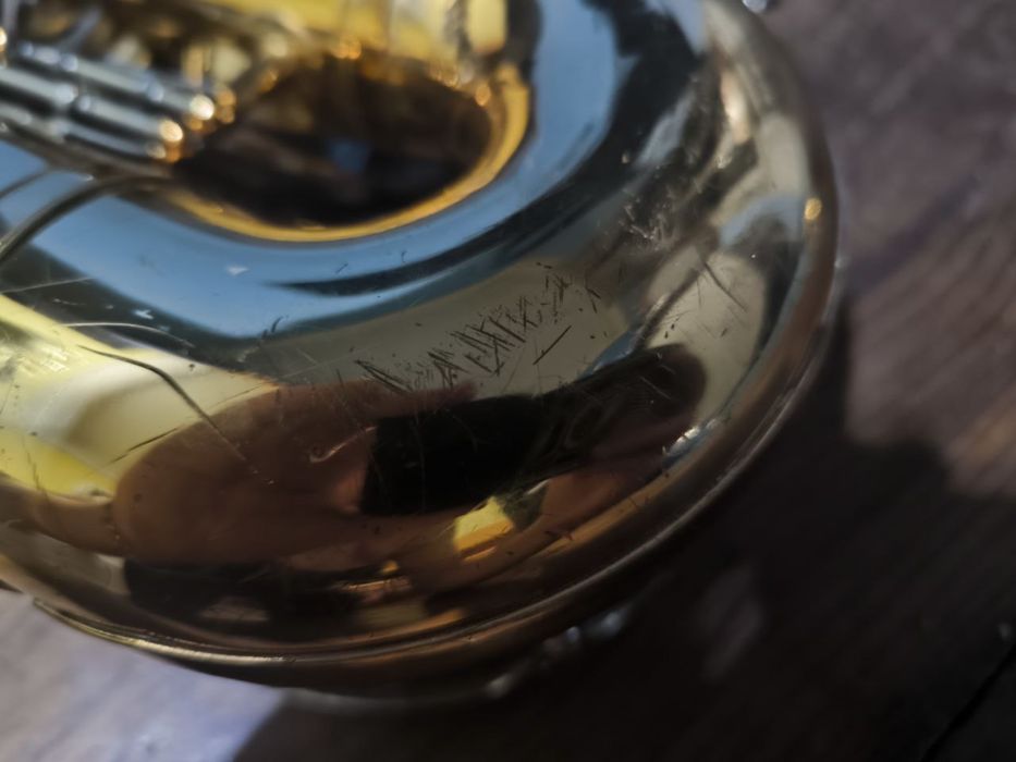 Саксофон альт