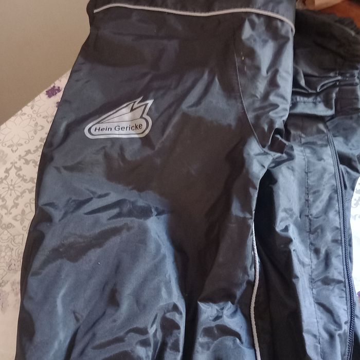 Capa de chuva  com luvas tamanho xs