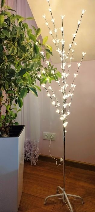 Świecące drzewko led nowe kwiatki wiśnia