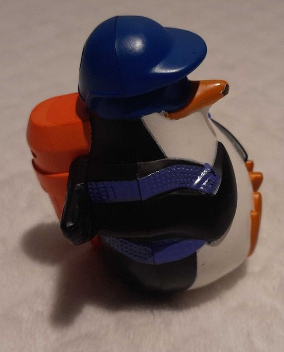 Pingwiny z Madagaskaru, McDonald's, 2010 (Zabawka)