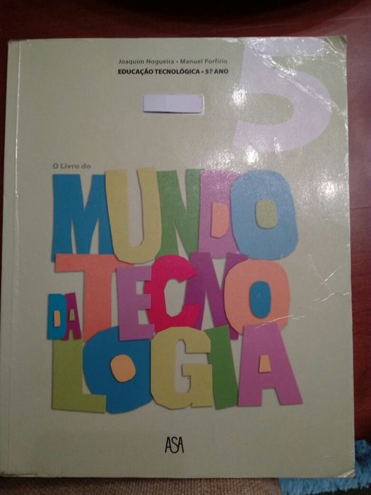 Livro "Mundo da Tecnologia"