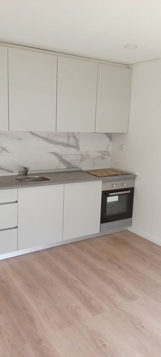 Carpintaria & Reparações | Interiores