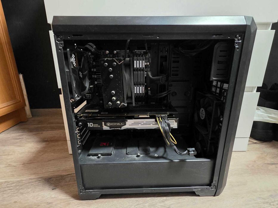 PC i5-8400 GTX1080 32GB RAM + MONITOR IPS 27"