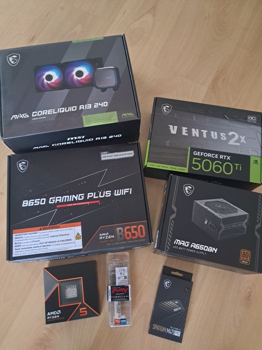 Torre Gaming como nova! (Fatura e Garantia)