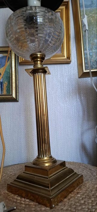 Lampa stojąca/ na komodę
