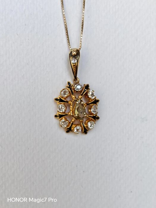 Zawieszka, złoto 21k, brylanty 1,04ct.