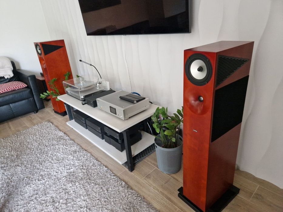 Kolumny Amphion Xenon