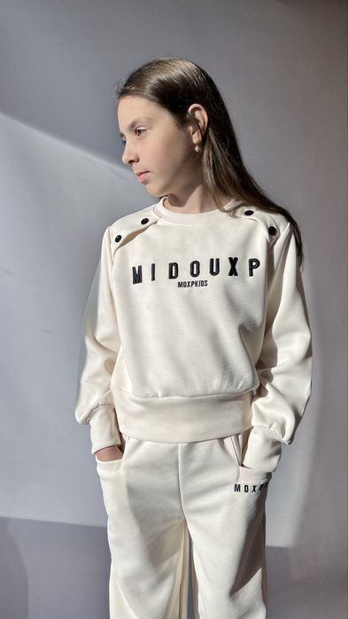 Костюм для дівчинки