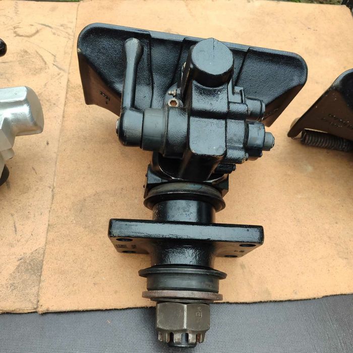 Фаркоп  ROCKINGER RINGFEDER Рокинжер Ринфедер 38 48 мм палец MAN DAF