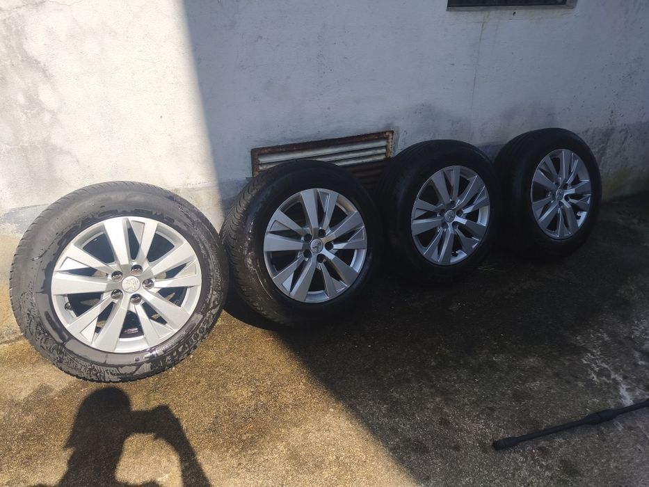 Jantes 17 Peugeot 5x108 com pneus