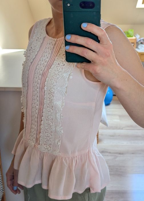 Damski top bluzka z baskinką Vero Moda S