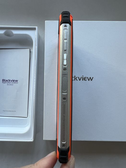 Мобільний телефон Blackview BV5900