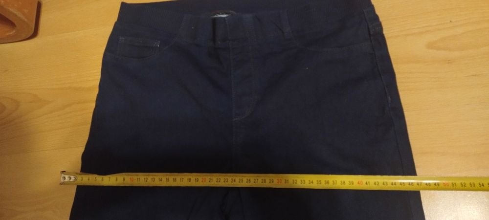 Leginsy damskie 42