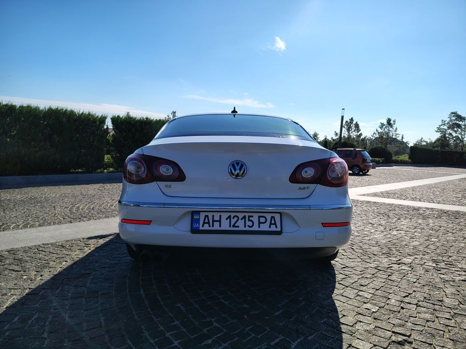 Продам Volkswagen Passat CC R-line 2011