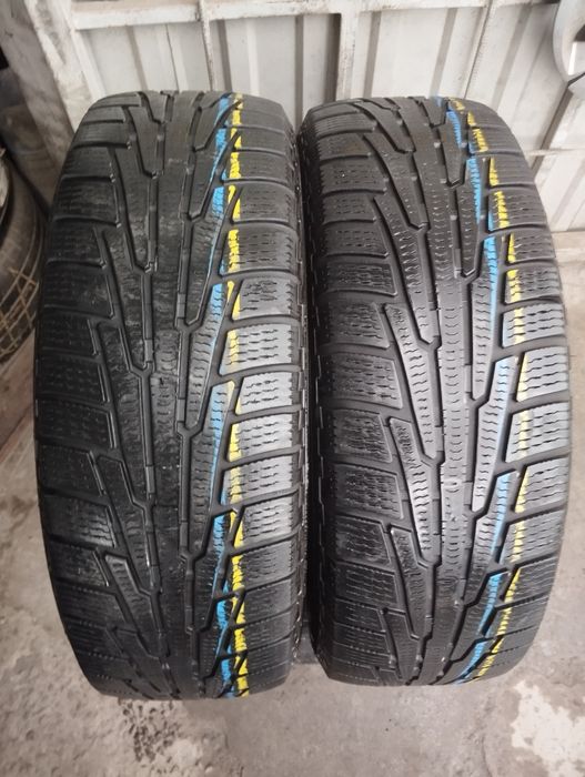 Пара зимових шин Nokian 225/65/17