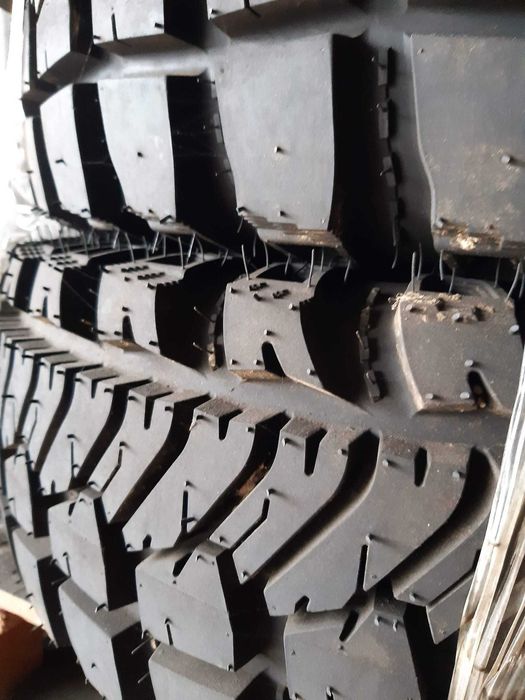 Pneus big rock 37x12.5 R17