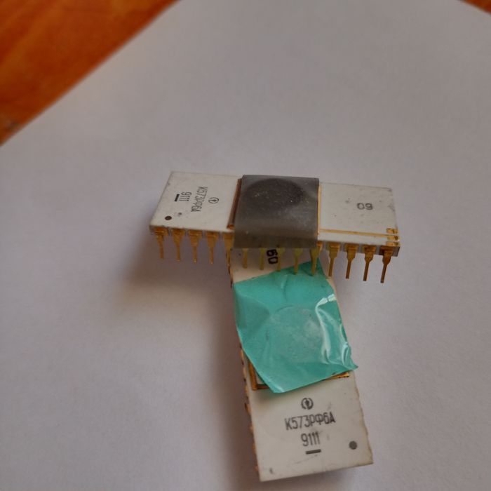 Микросхемы и другое.