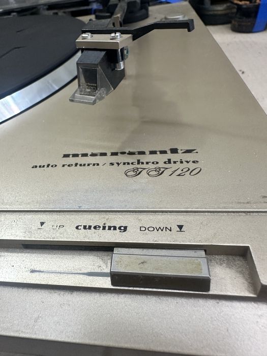Виниловый проигыватель Marantz TT 120