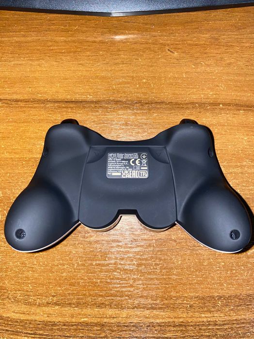 Геймпад Logitech F710 Black/Silver