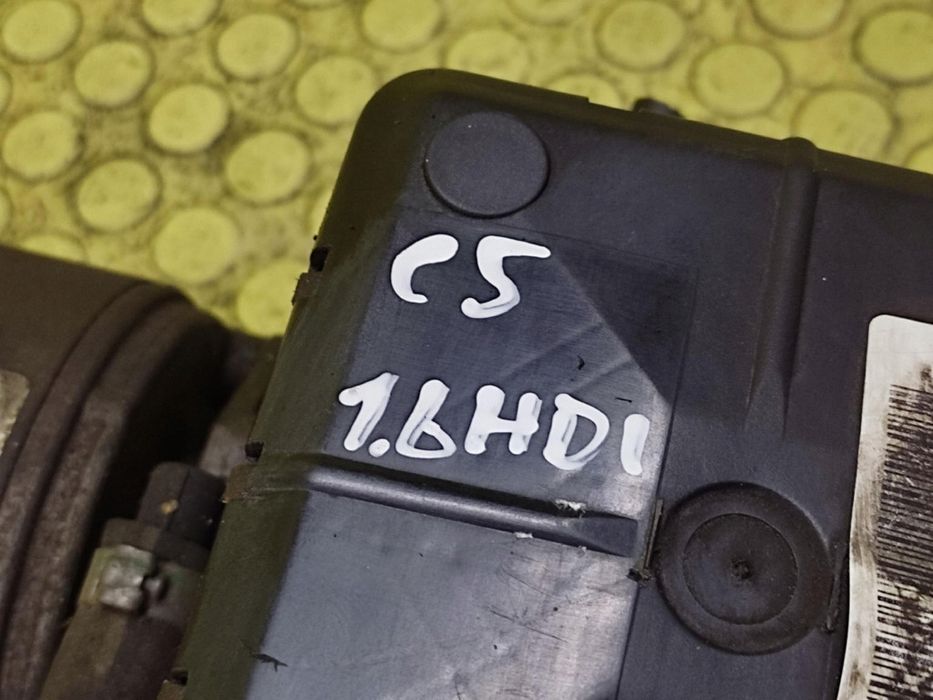 citroen c5 i 1.6 hdi pompa zawieszenia 963671388000