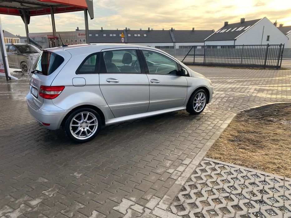 Mercedes-Benz Klasa B Mercedes Klasa B - mało jeżdżony