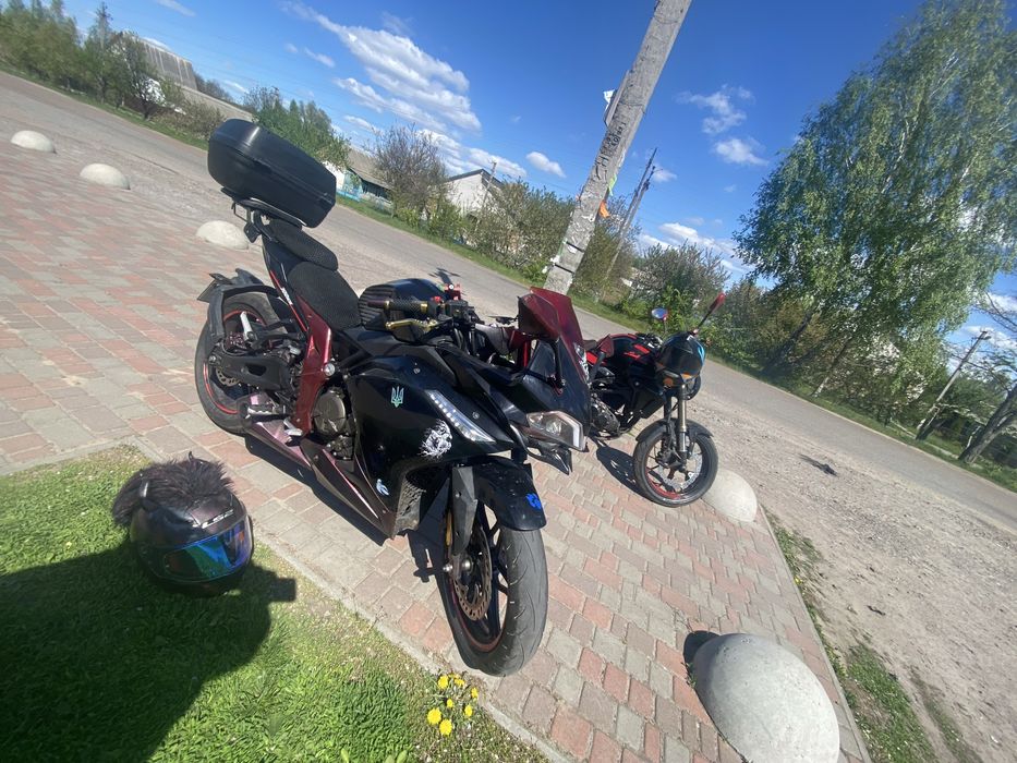 Voge 300rr продаж була скользачка