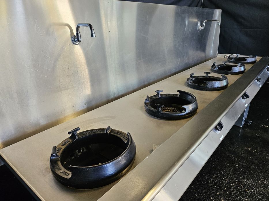 Fogão para Wok com ventilação