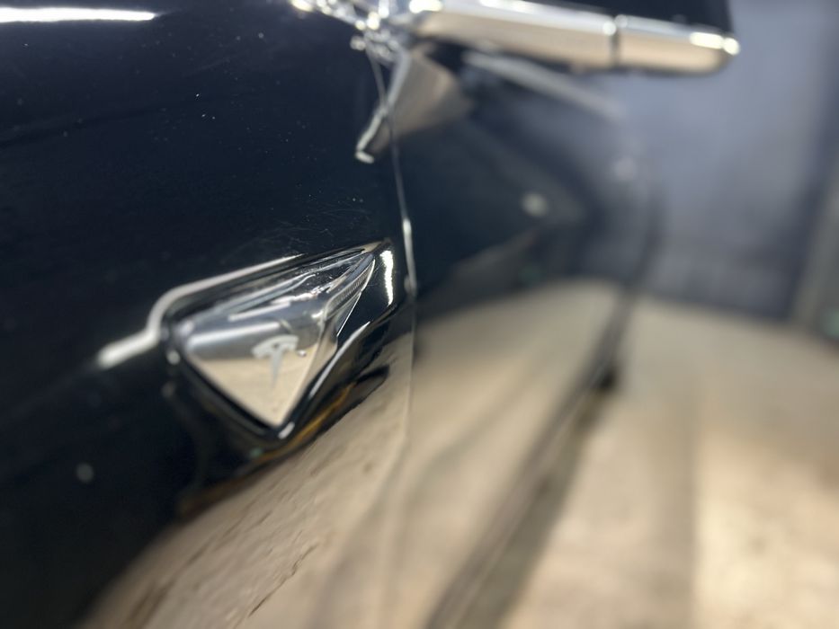 Tesla model 3 55kwh