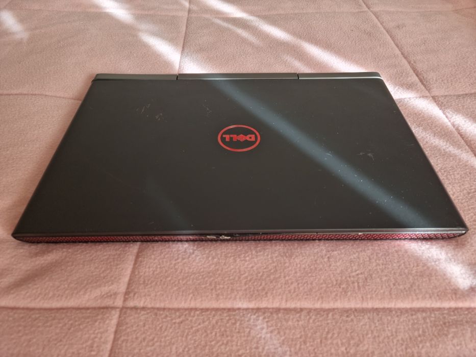 Dell Inspiron 15 Gaming | i7-7700HQ | GTX 1050Ti 4GB | 16GB RAM