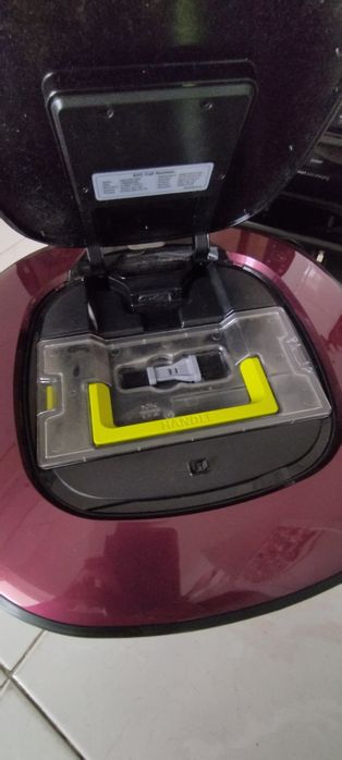 LG VR621 - Aspirador Robô Hombot Turbo