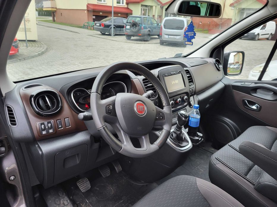 Wynajem busa 9 osobowego - oraz samochodów osobowych