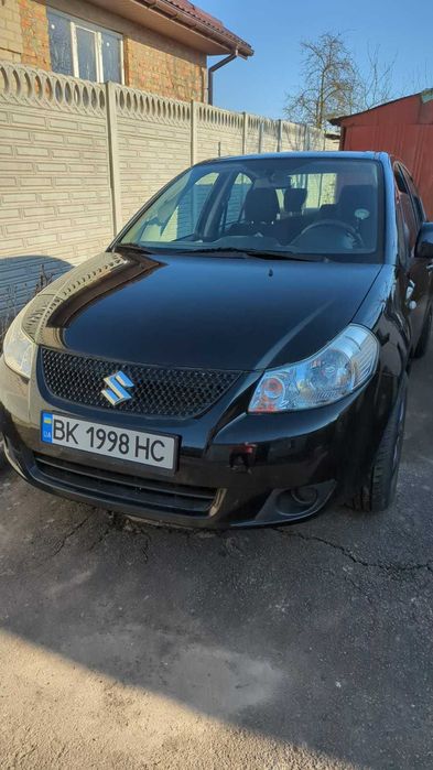 Suzuki SX4 2010 в ідеальному стані - невеликий реальний пробіг