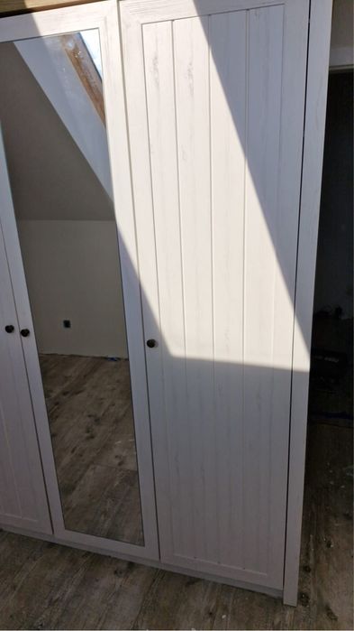 Szafa z lustrem 160x210