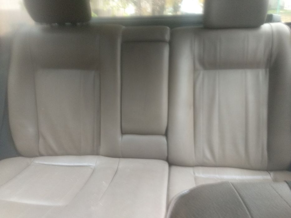 Продам Фольксваген Пассат б3 универсал автомат 1.8 1991г