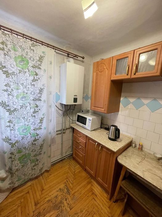 Здається однокімнатна квартира по Незалежності центр