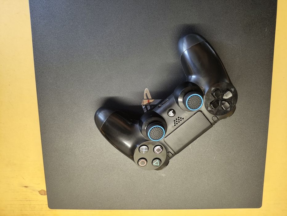 PS4 Pro bdb stan PlayStation 4