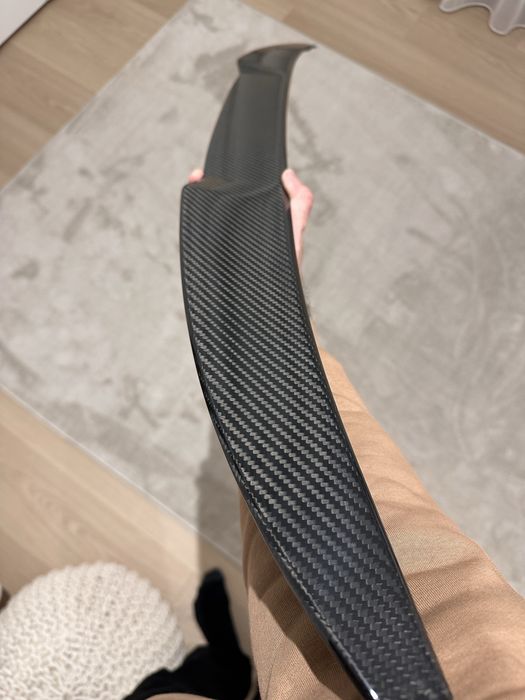 Карбоновий спойлер на BMW G02 X4 F98 X4M карбон